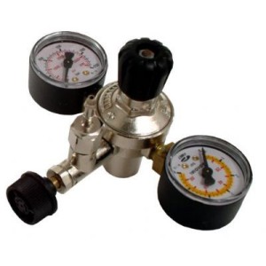AQUILI RIDUTTORE DI PRESSIONE 2 MANOMETRI